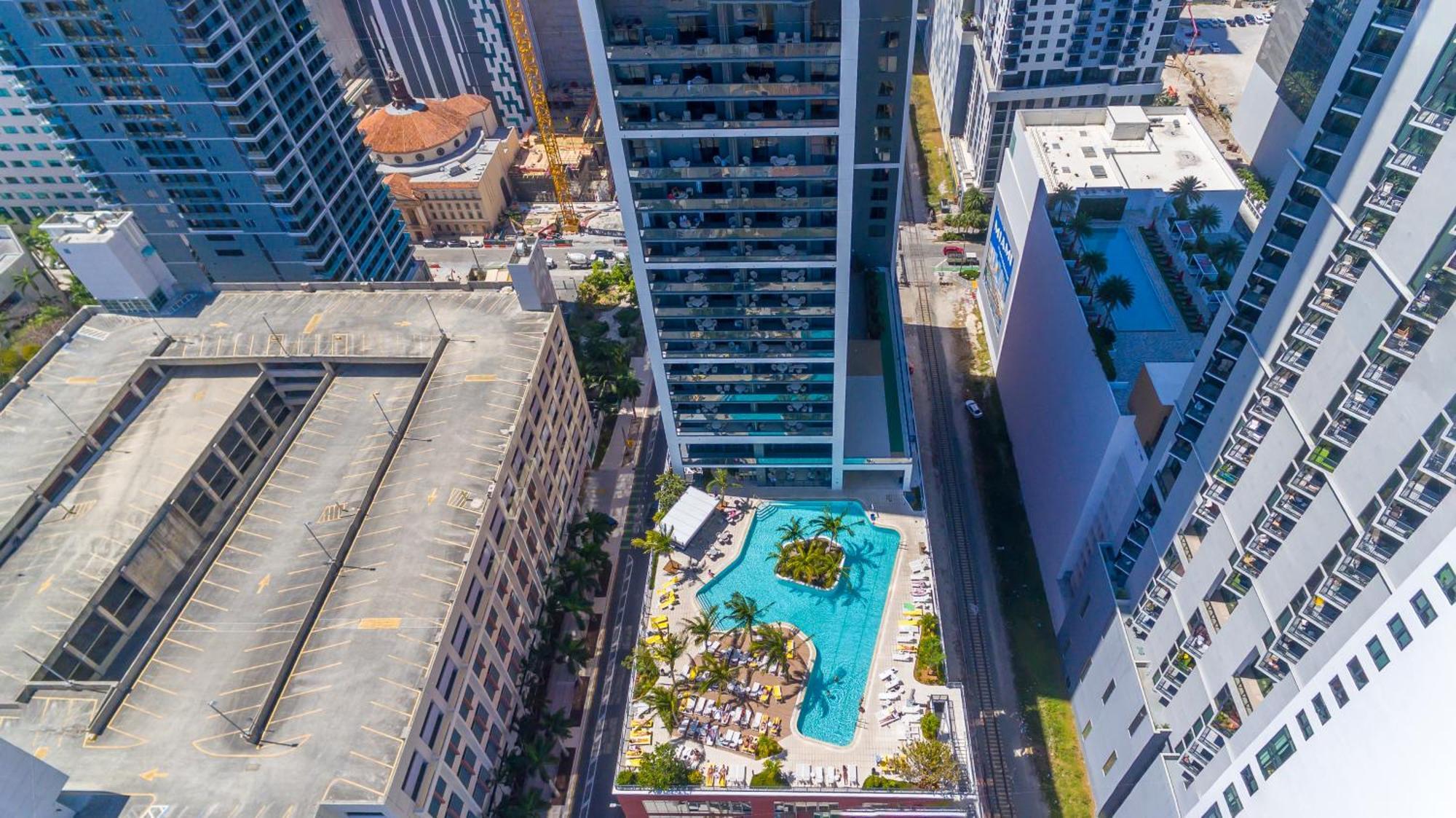 Extraordinary In Downtown With Incredible Views Apartamento